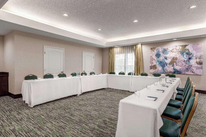 Homewood Suites by Hilton Providence-Warwick 5
