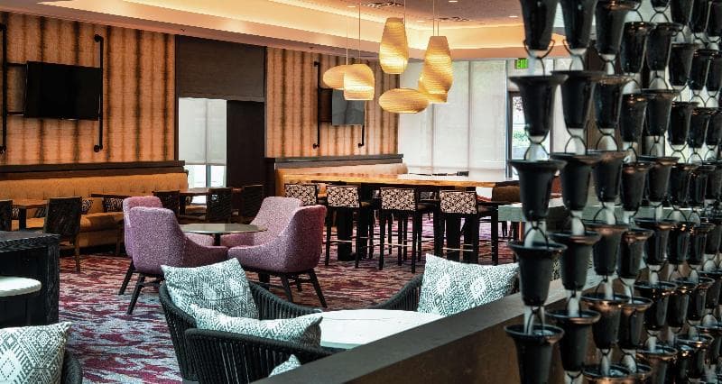 Embassy Suites by Hilton Walnut Creek 3