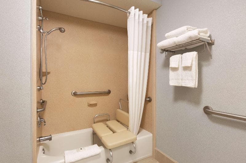 Country Inn & Suites by Radisson, Portland, TX 5