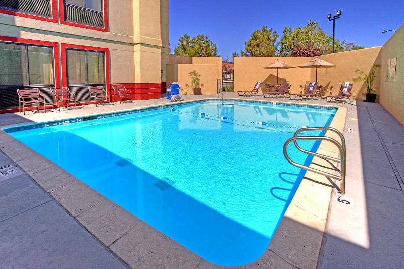 Hampton Inn Fremont 2
