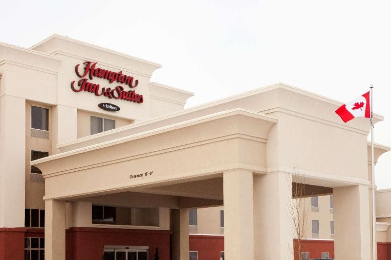 Hampton Inn & Suites by Hilton Lethbridge photo 1
