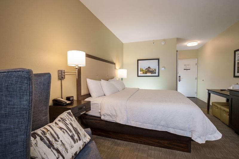 Hampton Inn Great Falls 4