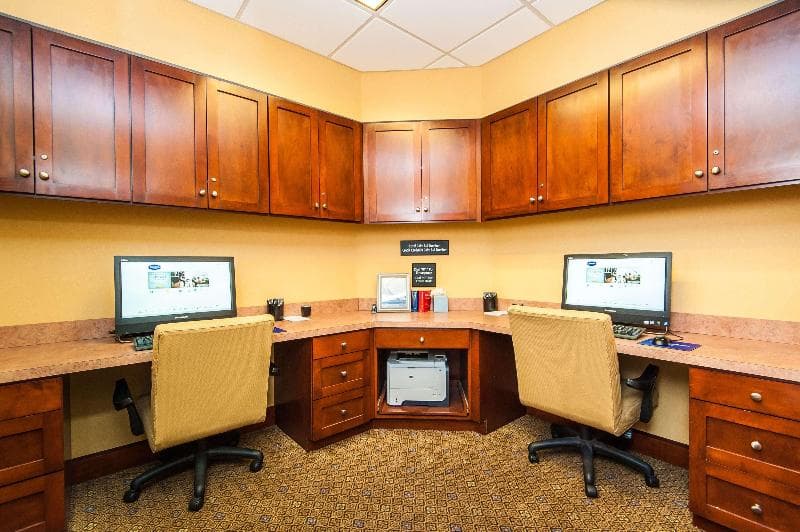 Hampton Inn South Kingstown - Newport Area photo 1