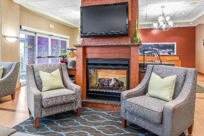 Hampton Inn Nashua 3