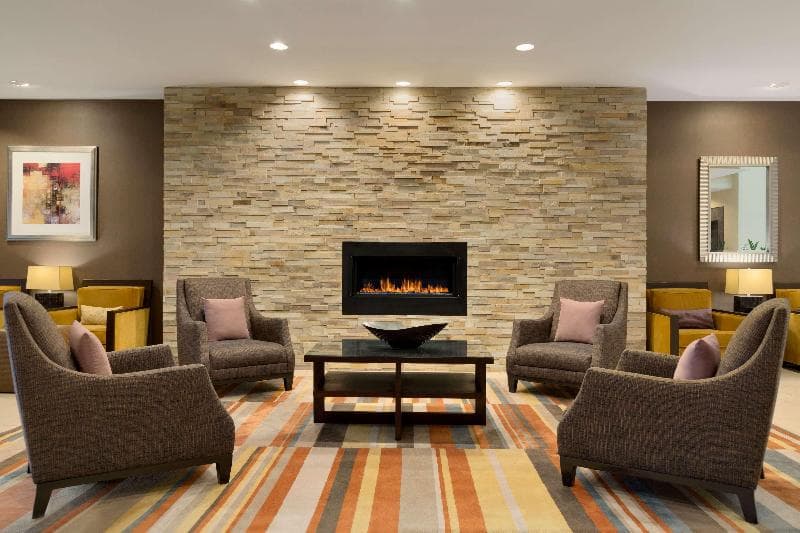 Embassy Suites by Hilton Chicago North Shore Deerfield 5