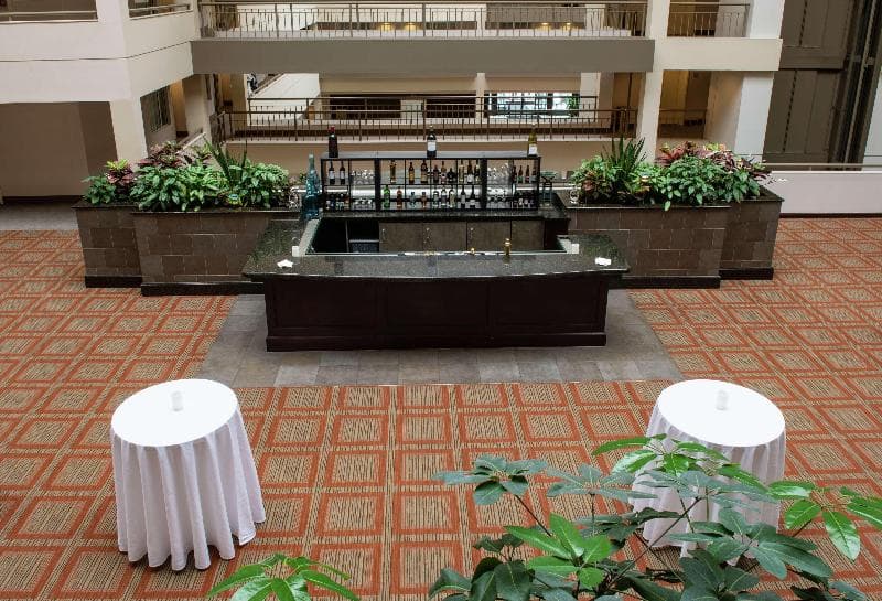 DoubleTree Suites by Hilton Hotel Philadelphia West 4