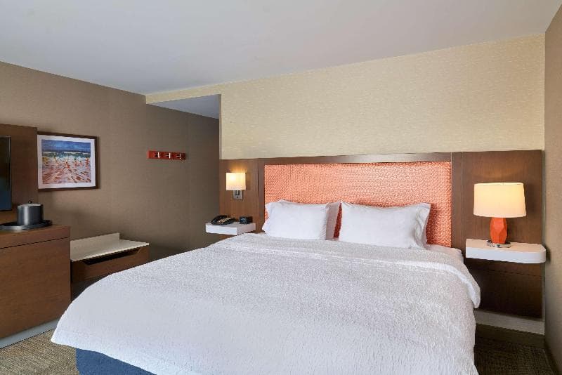 Hampton Inn & Suites Providence/Smithfield 2