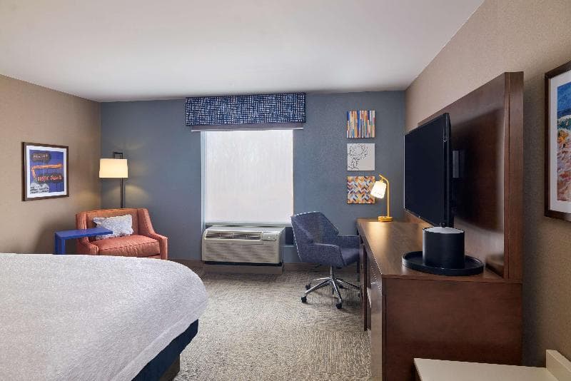 Hampton Inn & Suites Providence/Smithfield 5