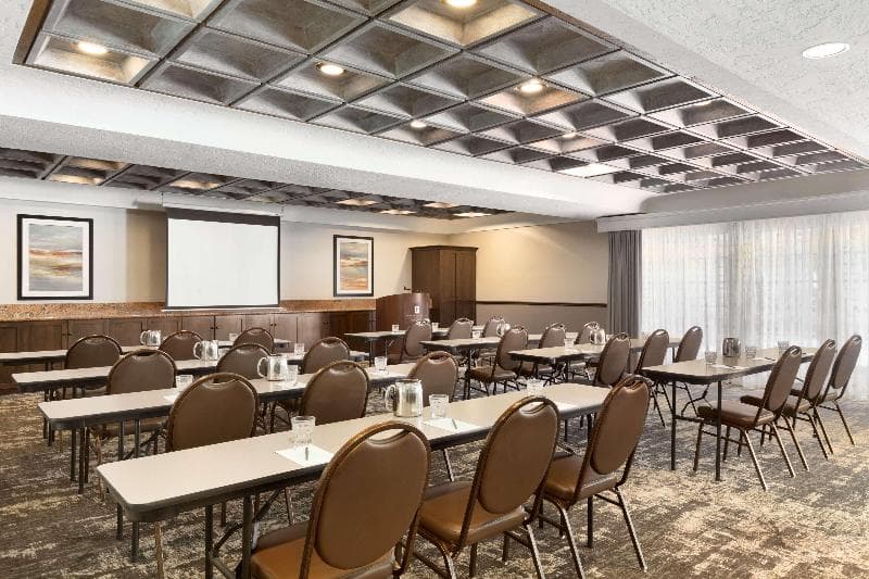 Embassy Suites by Hilton Lompoc Central Coast 4