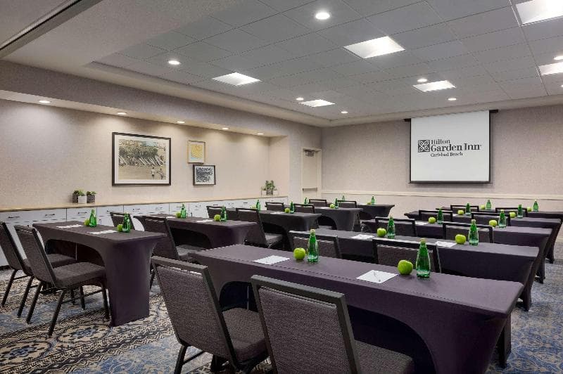 Hilton Garden Inn Carlsbad Beach 4