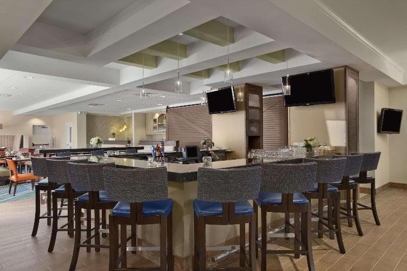Hilton Garden Inn Boston-Burlington 2