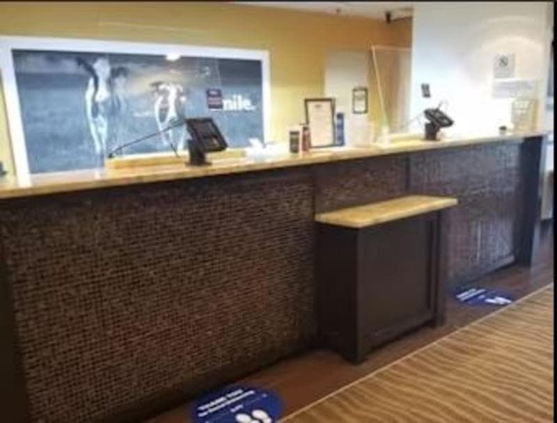 Hampton Inn Henderson 3