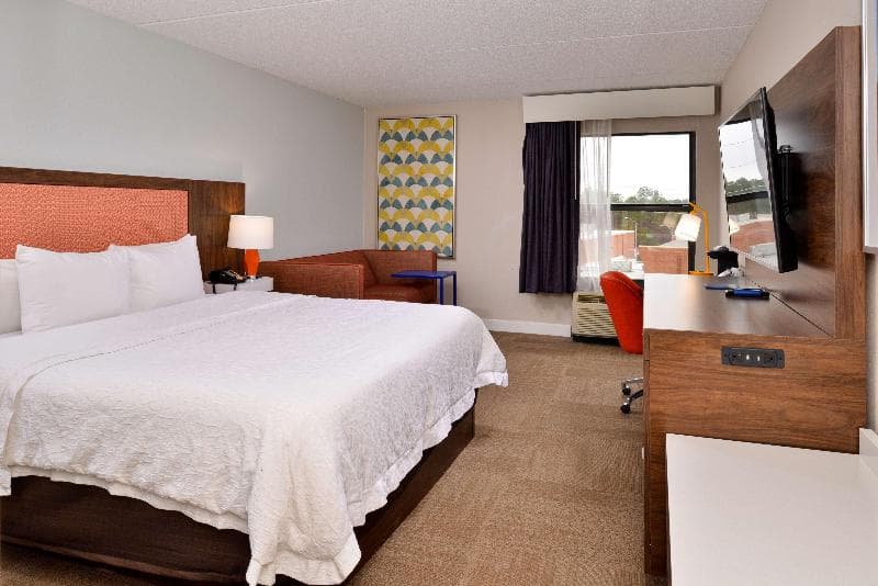 Hampton Inn Henderson 4