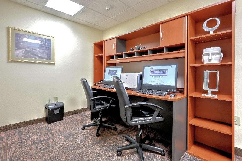 Hampton Inn Batavia 1