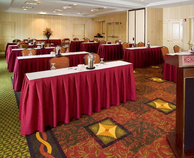 Hilton Garden Inn Plymouth 5