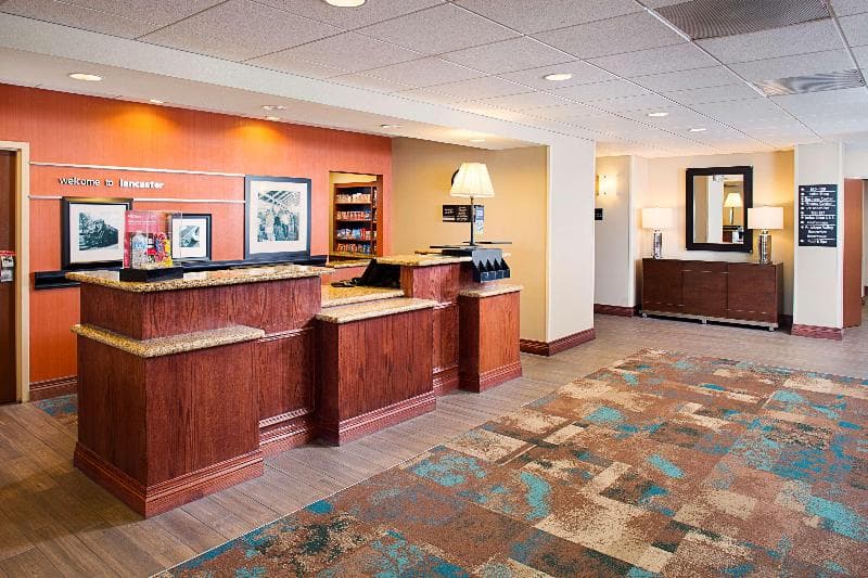 Hampton Inn & Suites Lancaster 3