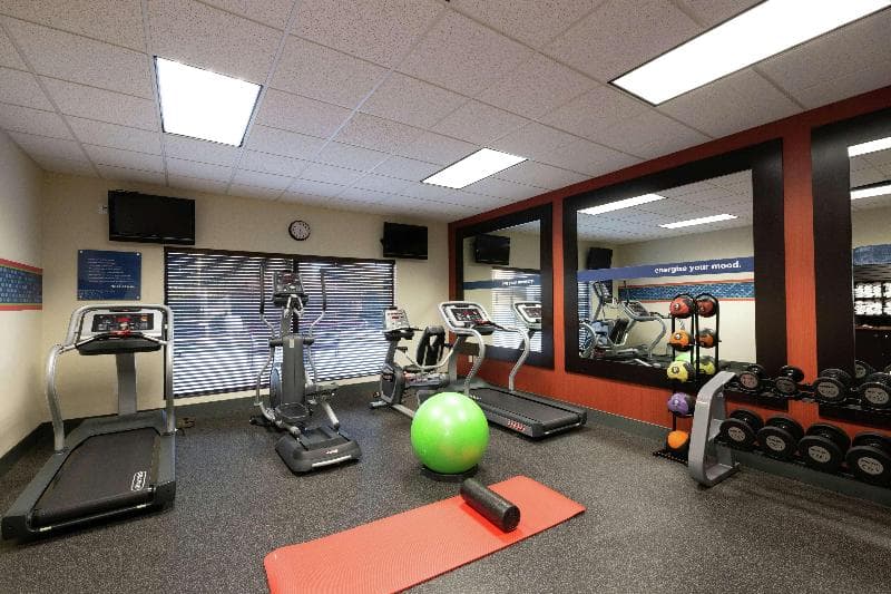 Hampton Inn Winston-Salem-I-40/Hanes Mall 2