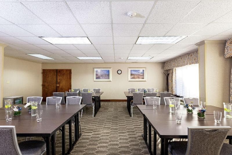 Hampton Inn Winston-Salem-I-40/Hanes Mall photo 1