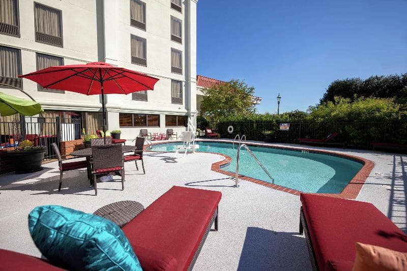 Hampton Inn Winston-Salem-I-40/Hanes Mall 5