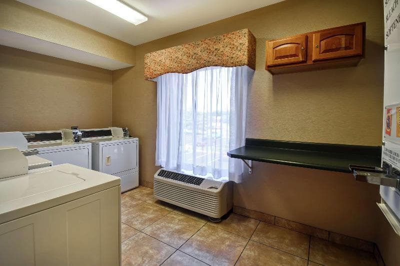 Hampton Inn Chicopee/Springfield 1