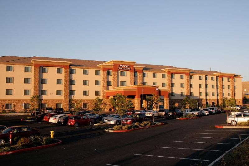 Hampton Inn & Suites Folsom 5