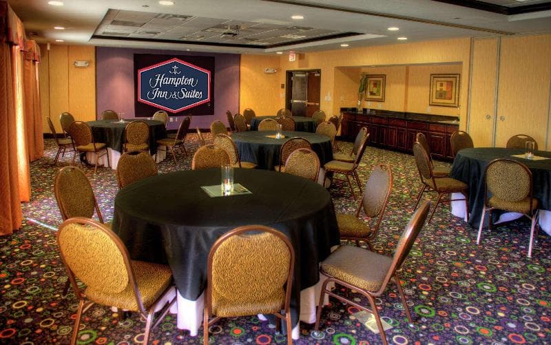 Hampton Inn & Suites Dallas/Lewisville-Vista Ridge Mall, TX 2