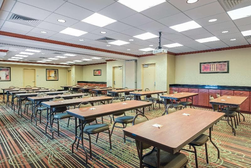 Hampton Inn & Suites Arcata, CA 3