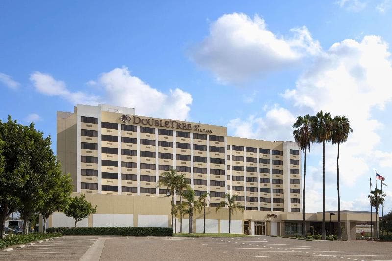 DoubleTree by Hilton Hotel Los Angeles - Norwalk photo 1