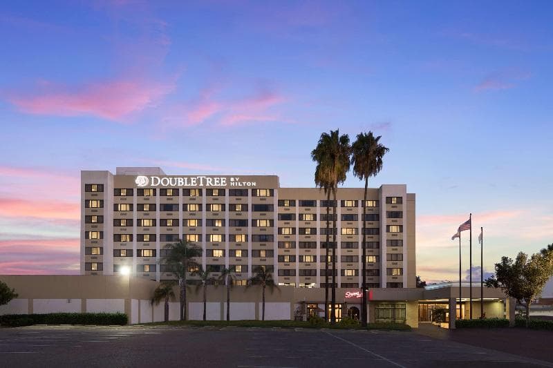 DoubleTree by Hilton Hotel Los Angeles - Norwalk 3