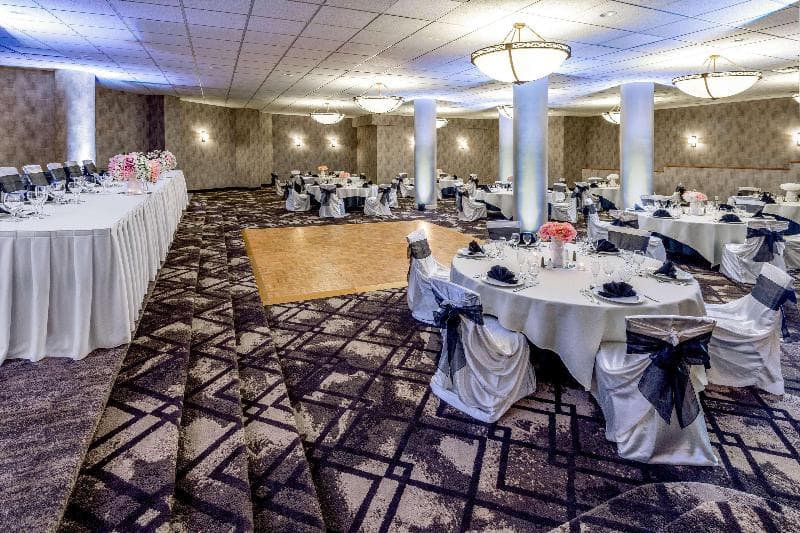 DoubleTree by Hilton Hotel Denver - Aurora 5