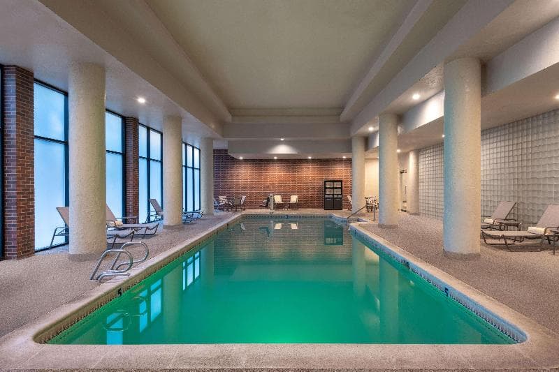 DoubleTree by Hilton Hotel Denver - Aurora 4