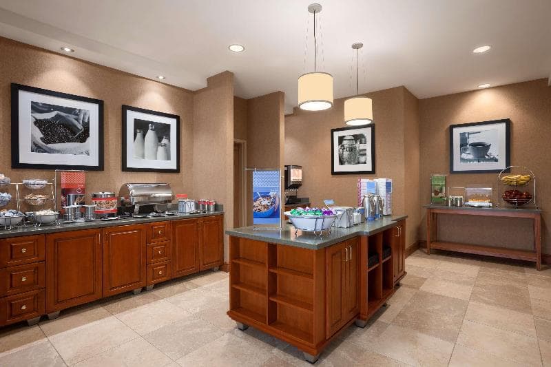 Hampton Inn Geneva 2