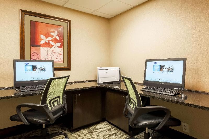 Hampton Inn Nanuet photo 1