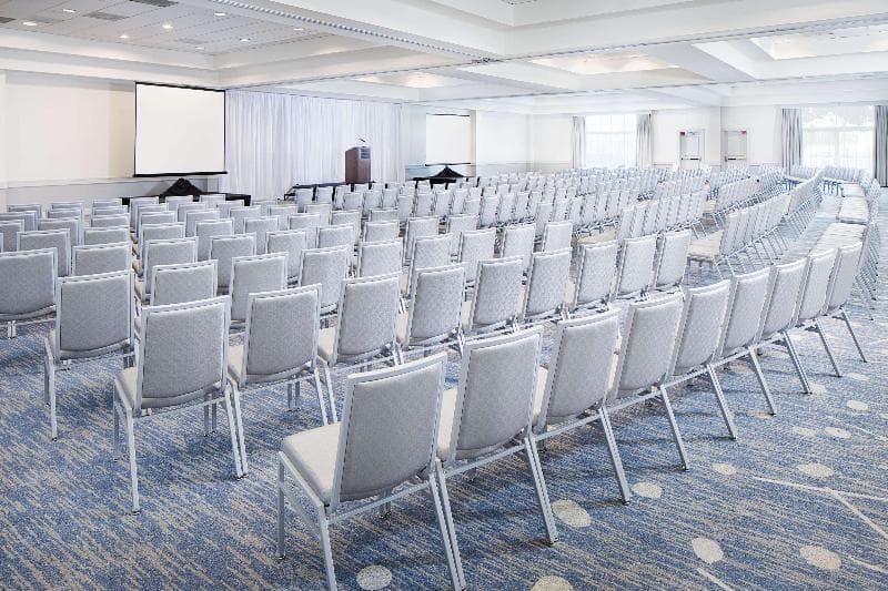 DoubleTree by Hilton Hotel Los Angeles - Commerce photo 1