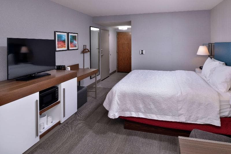 Hampton Inn & Suites Carson City 2