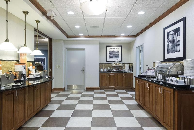 Hampton Inn Bellevue 3