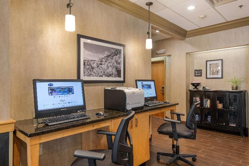 Hampton Inn Wilkesboro photo 1