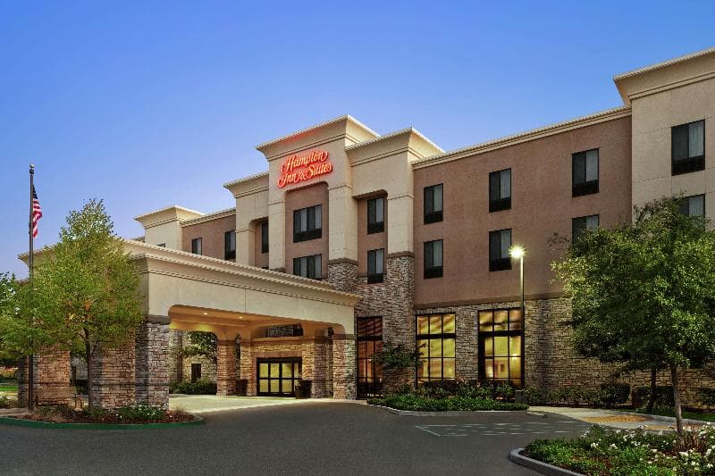 Hampton Inn & Suites West Sacramento 3