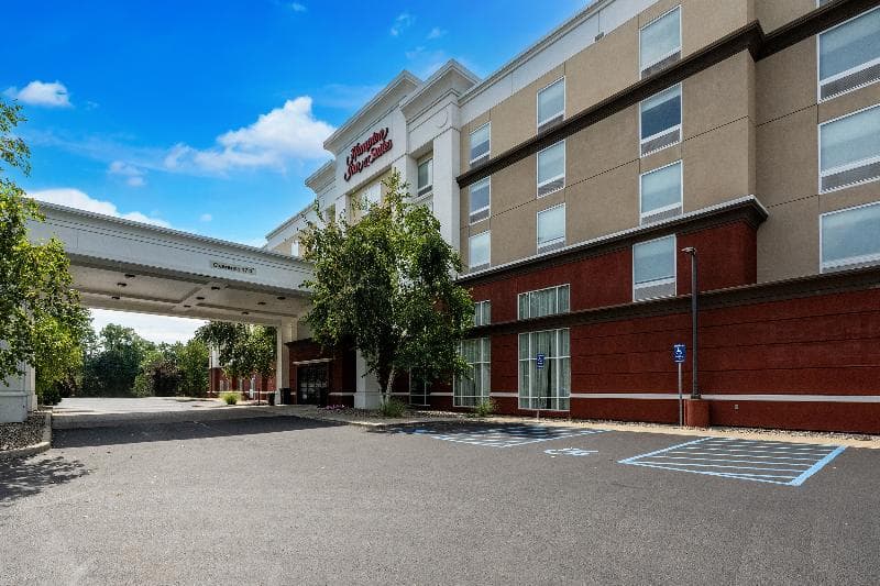 Hampton Inn & Suites Poughkeepsie 4