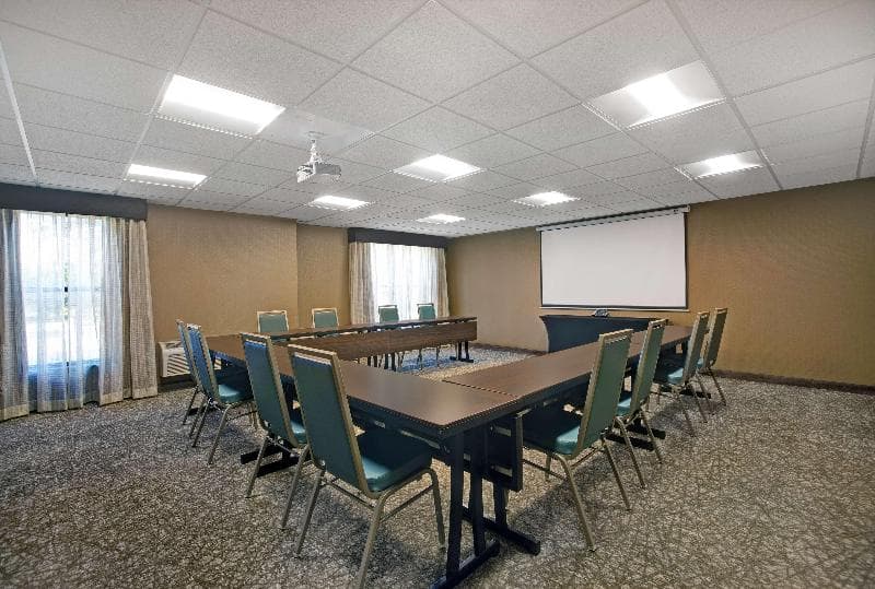 Homewood Suites by Hilton Chicago-Lincolnshire photo 1