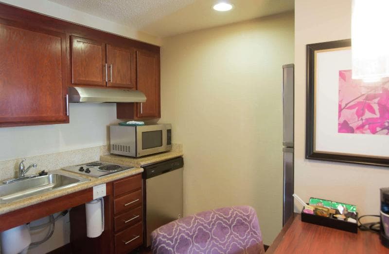 Homewood Suites by Hilton Wallingford-Meriden 1