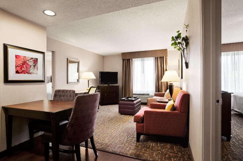 Homewood Suites by Hilton Wallingford-Meriden 5