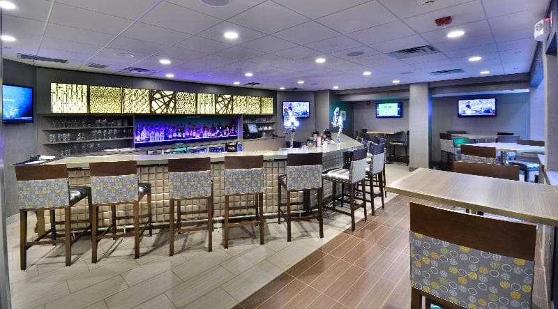 Embassy Suites by Hilton Denver Central Park 2