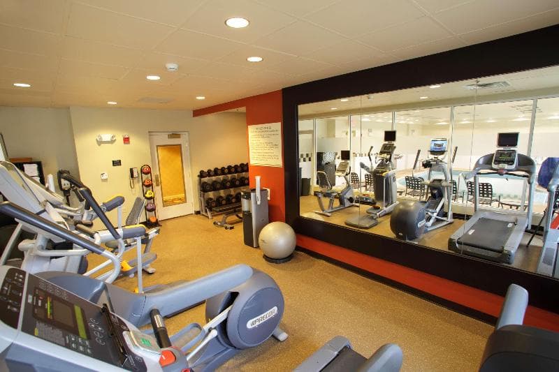Hilton Garden Inn Chicago/Oakbrook Terrace 2