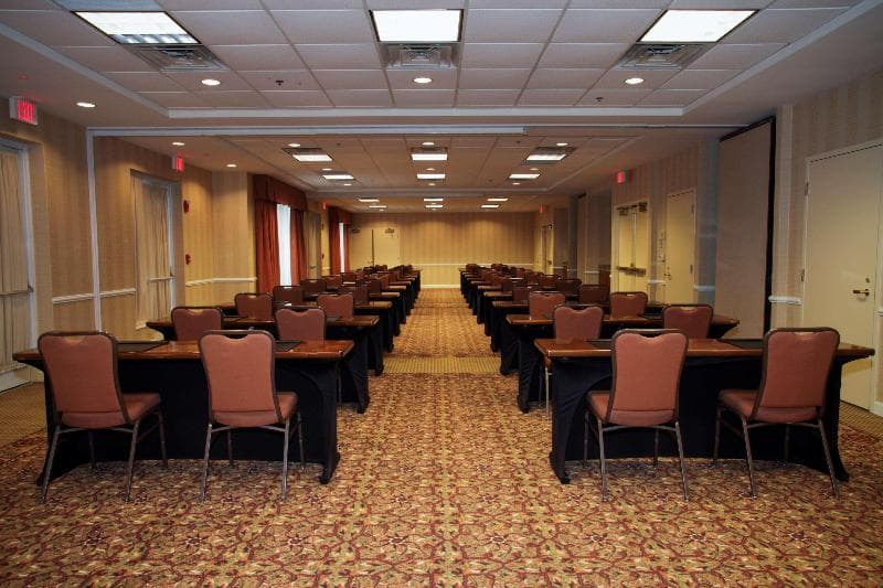 Hilton Garden Inn Chicago/Oakbrook Terrace 3