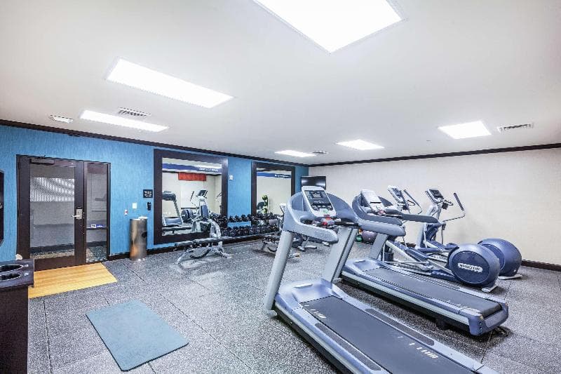 Hampton Inn & Suites Houston/League City 2