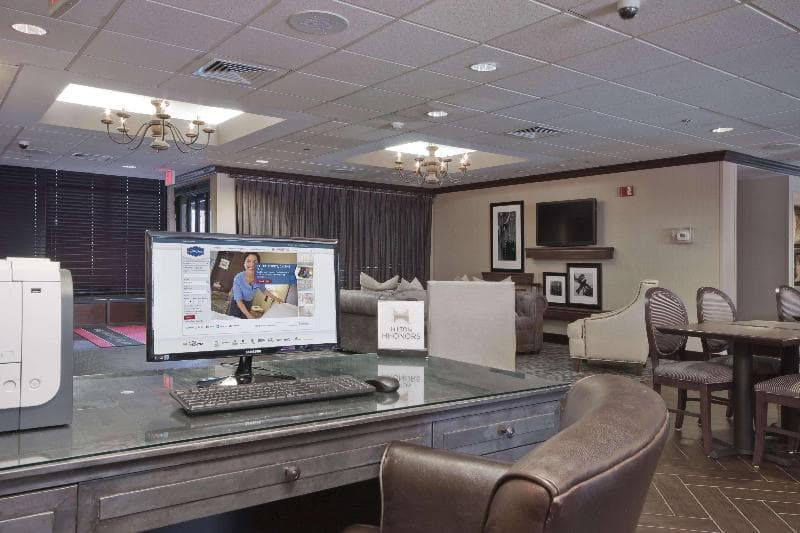 Hampton Inn Boston/Peabody 5