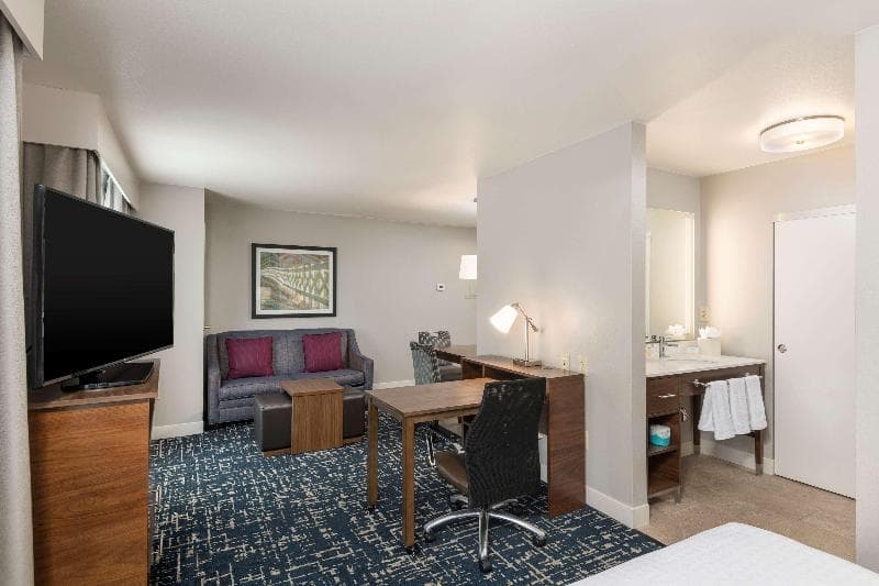 Homewood Suites by Hilton Philadelphia/Mt. Laurel 4