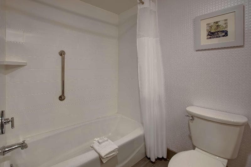 Hampton Inn Olive Branch 4