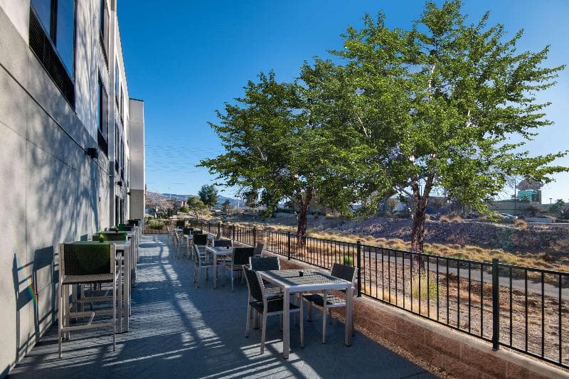 Hampton Inn & Suites Las Vegas-Henderson photo 1